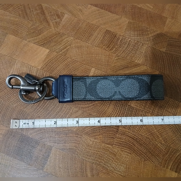 Coach Keychain - Picture 4 of 4